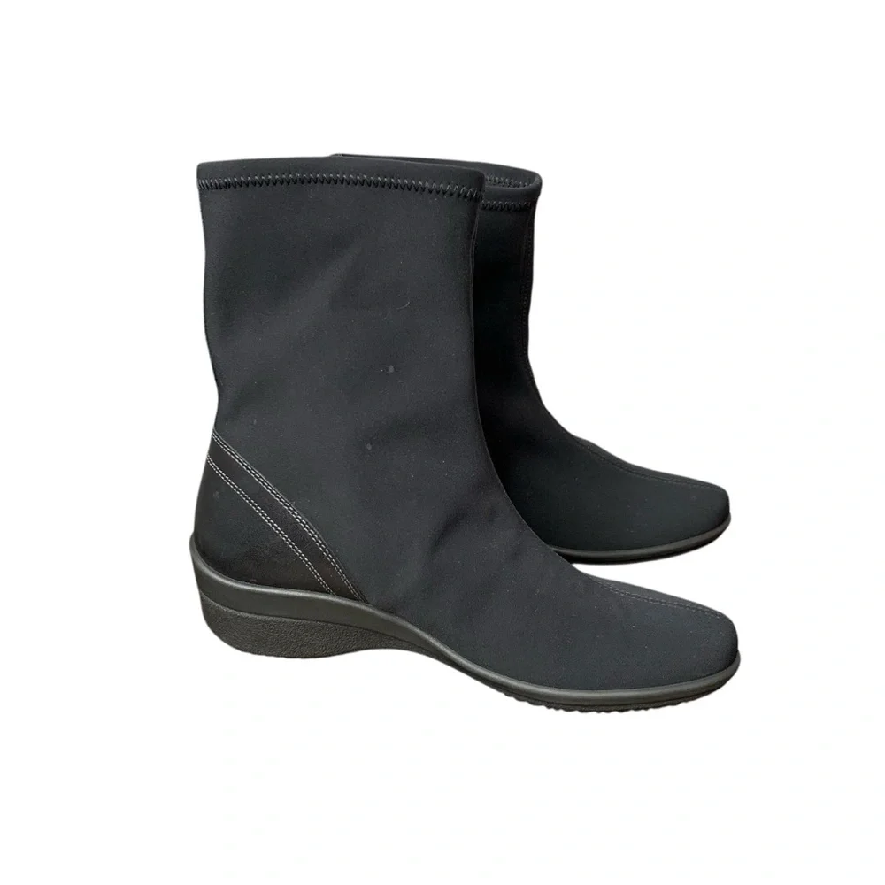 Ecco ideal feet